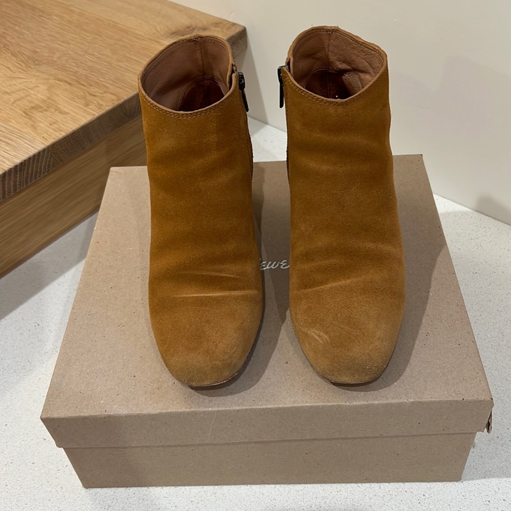 Madewell Lucien Boot in Suede | Color Bronzed Birch